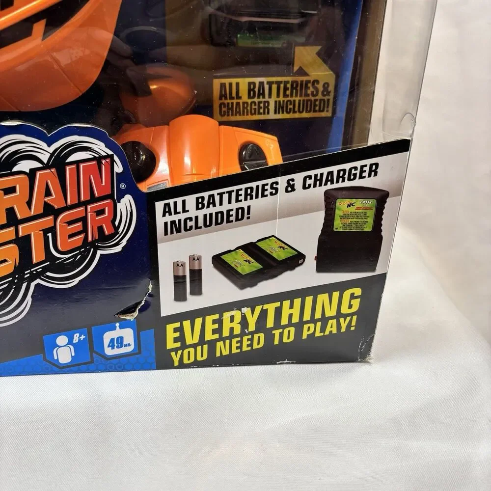 Hot Wheels RC Terrain Twister 2015 Amphibious Vehicle Land Water Snow Sealed